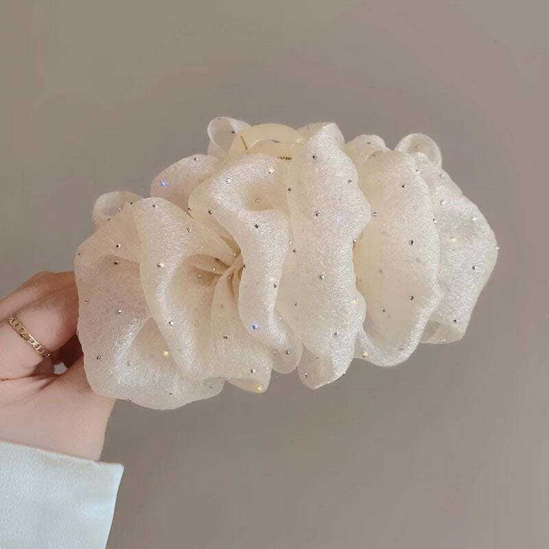 1+1 Free | Chic Elegance